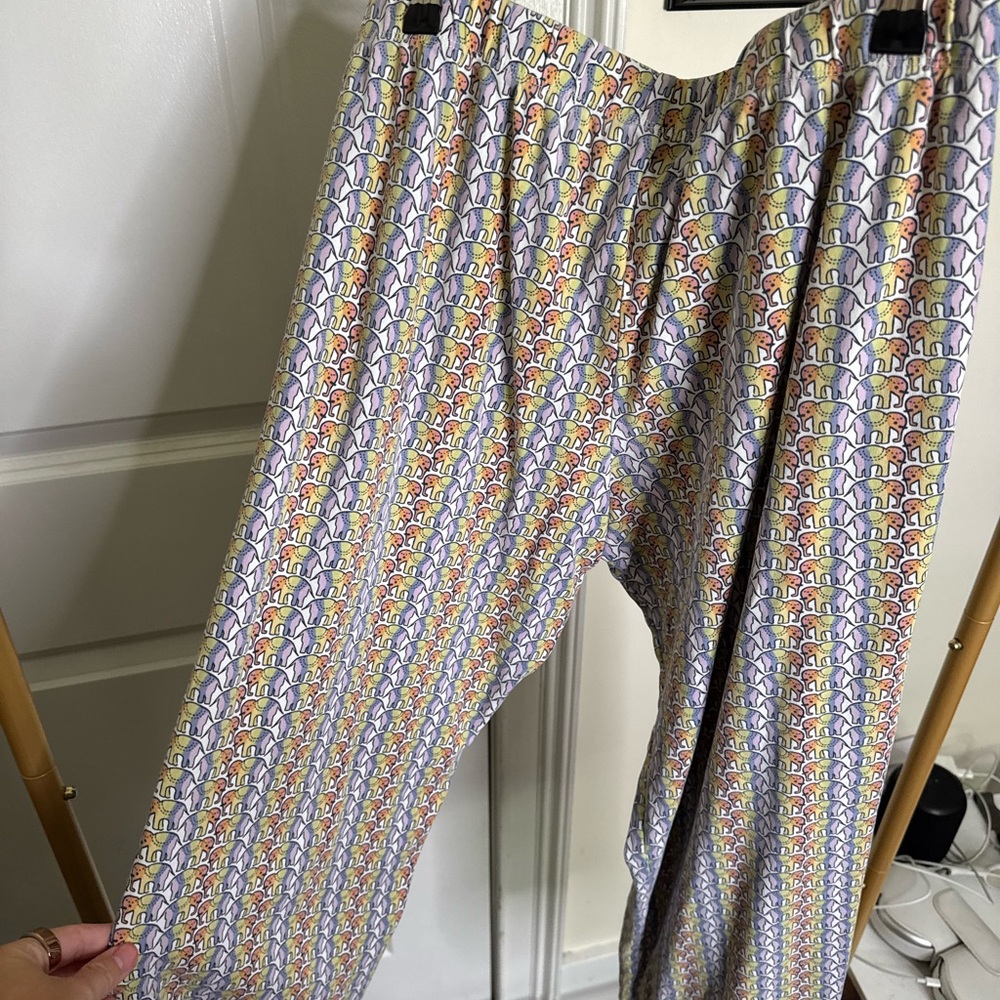 Roller Rabbit Print Lounge Pants - Picture 4 of 4